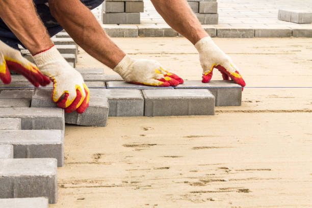 Best Driveway Resurfacing Pavers  in Lakewood, IL